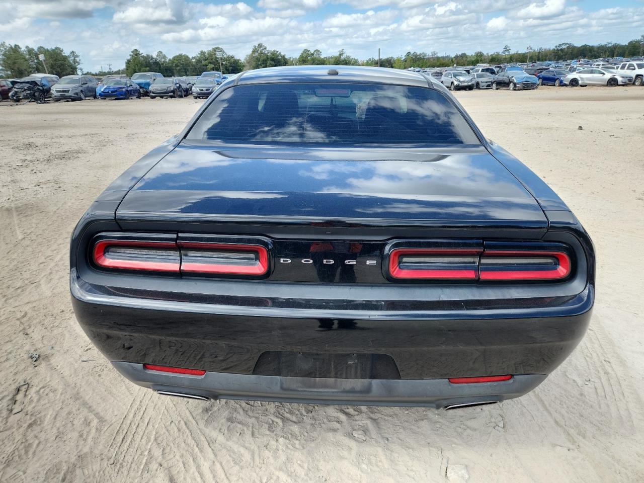2015 Dodge Challenger Sxt VIN: 2C3CDZAG5FH787828 Lot: 84615625