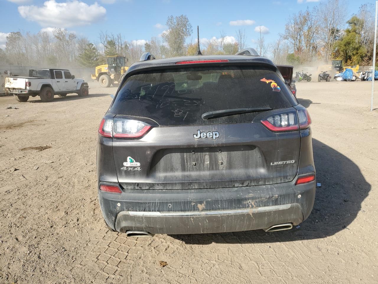 2019 Jeep Cherokee Limited VIN: 1C4PJMDX8KD379755 Lot: 90515295