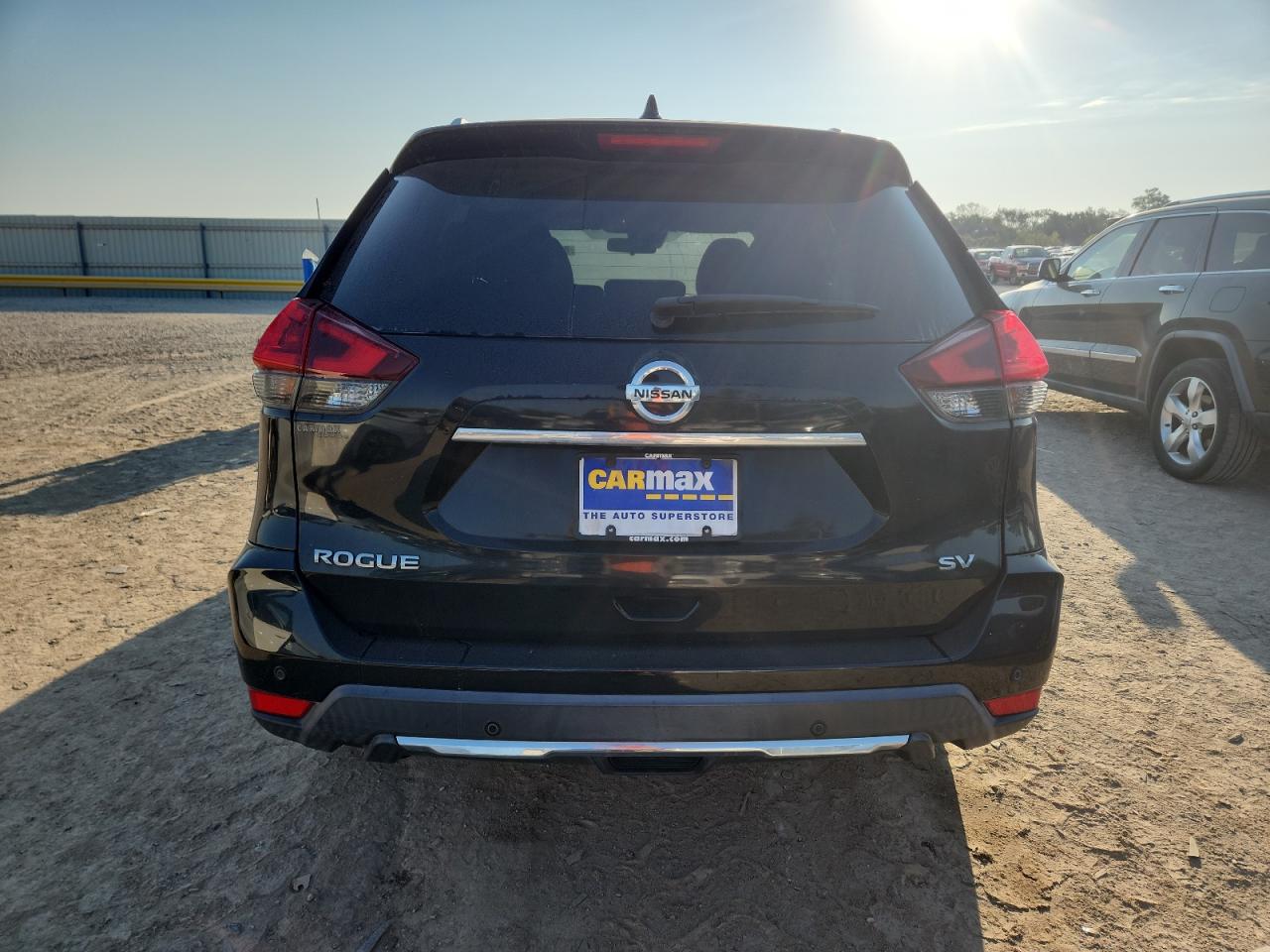 2019 Nissan Rogue S VIN: KNMAT2MT6KP504123 Lot: 84742745