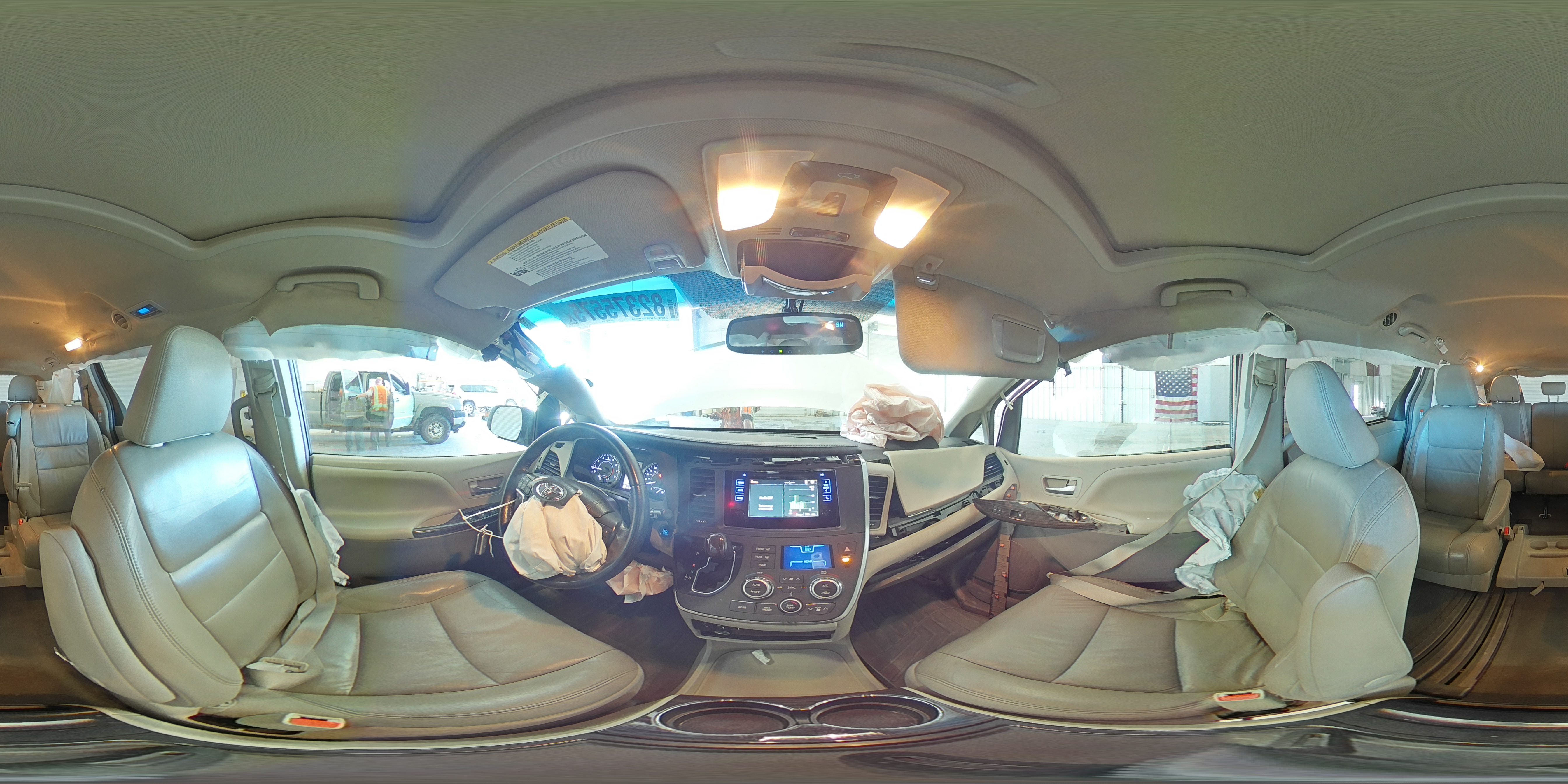 2015 Toyota Sienna Xle VIN: 5TDYK3DCXFS597778 Lot: 82375575