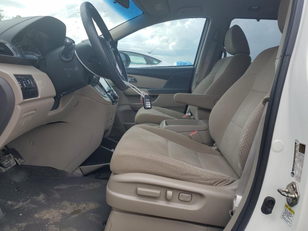 2017 Honda Odyssey Se VIN: 5FNRL5H36HB013570 Lot: 85698425