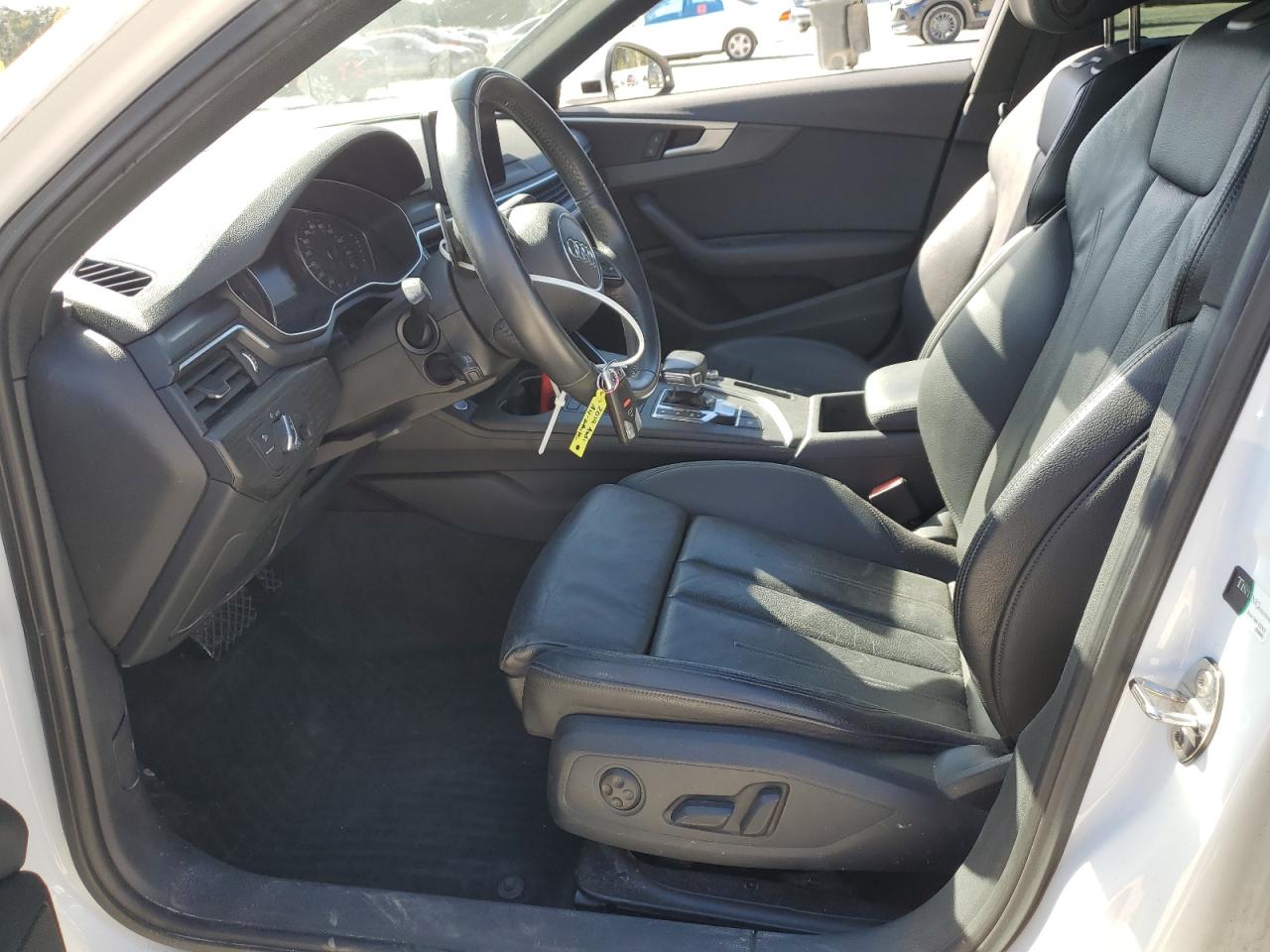 2019 Audi A4 Premium VIN: WAUDNAF47KA118057 Lot: 87046215