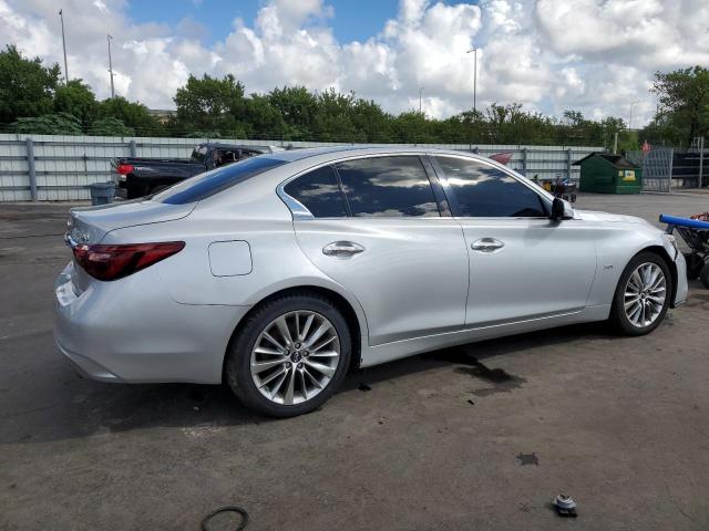  INFINITI Q50 2018 Srebrny