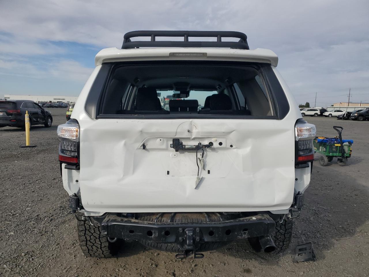 2024 Toyota 4Runner Sr5/Sr5 Premium VIN: JTEMU5JR1R6307344 Lot: 85683415