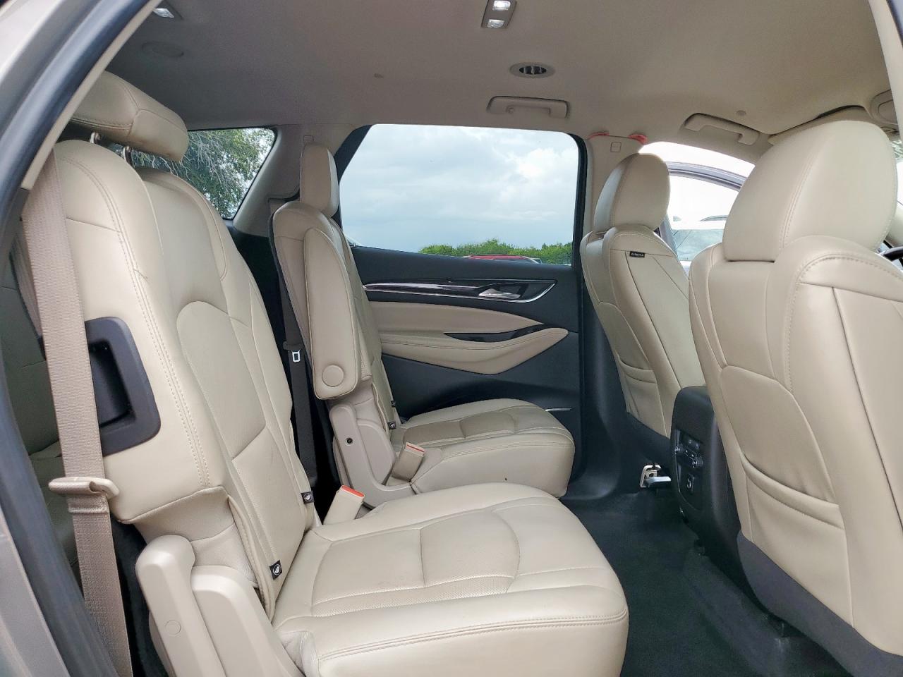 2018 Buick Enclave Essence VIN: 5GAERBKW8JJ173125 Lot: 82333305