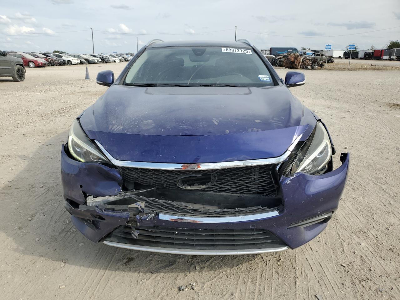 QX30 QX30