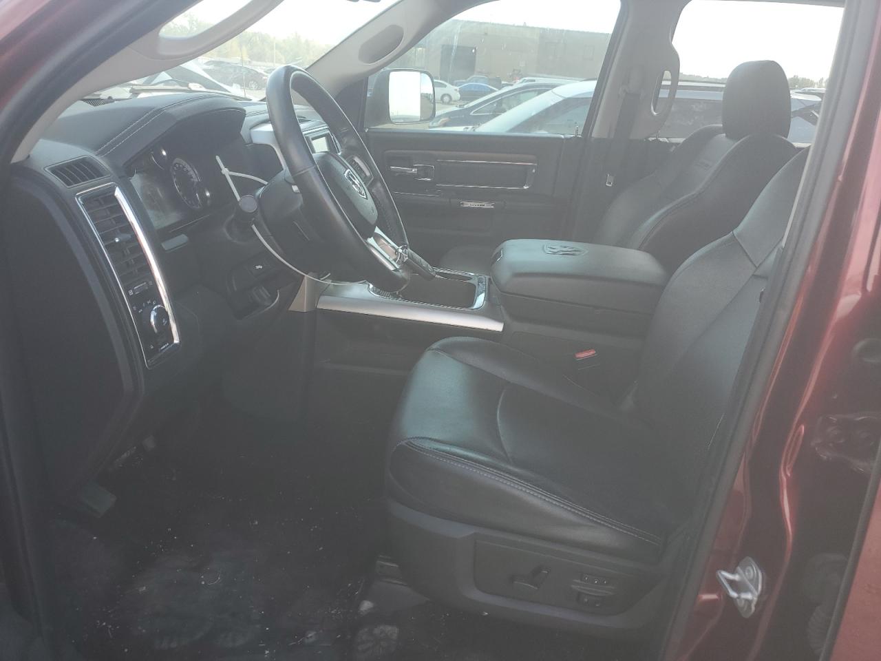 2017 Ram 1500 Laramie VIN: 1C6RR7NT4HS588386 Lot: 85779995