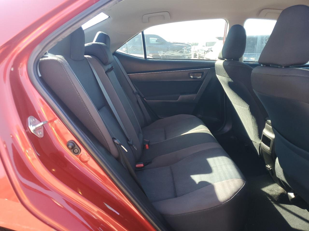 2019 Toyota Corolla L VIN: 5YFBURHE9KP949153 Lot: 82390205