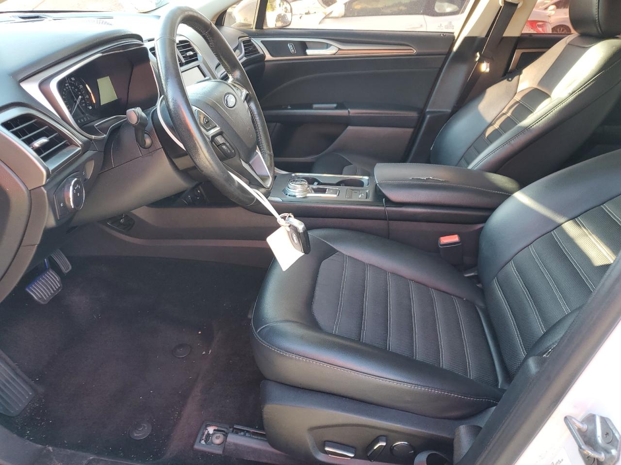 2017 Ford Fusion Se VIN: 3FA6P0H76HR212281 Lot: 82520095