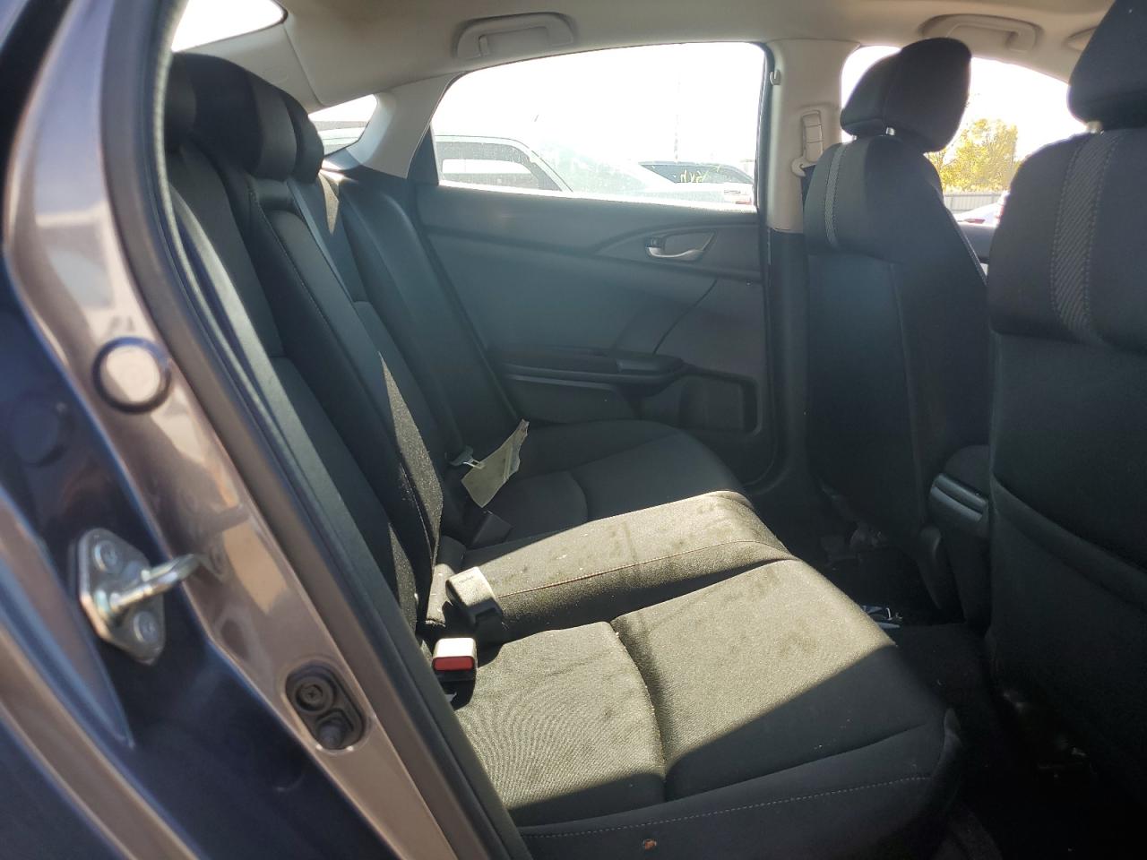 2017 Honda Civic Ex VIN: 2HGFC2F82HH015988 Lot: 86434615