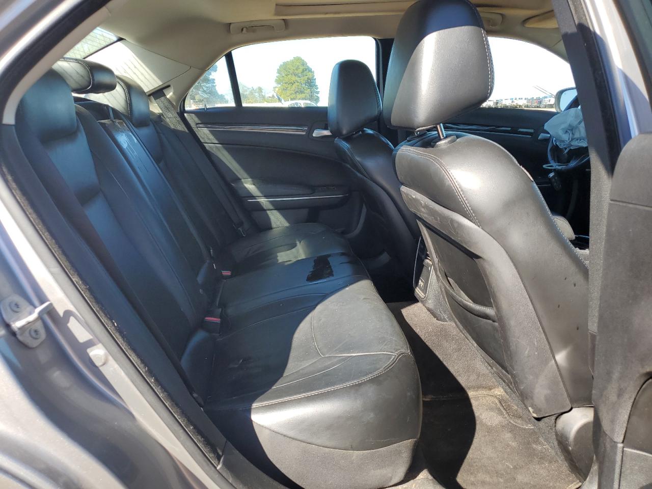 2016 Chrysler 300 Limited VIN: 2C3CCAAG4GH207927 Lot: 89443315