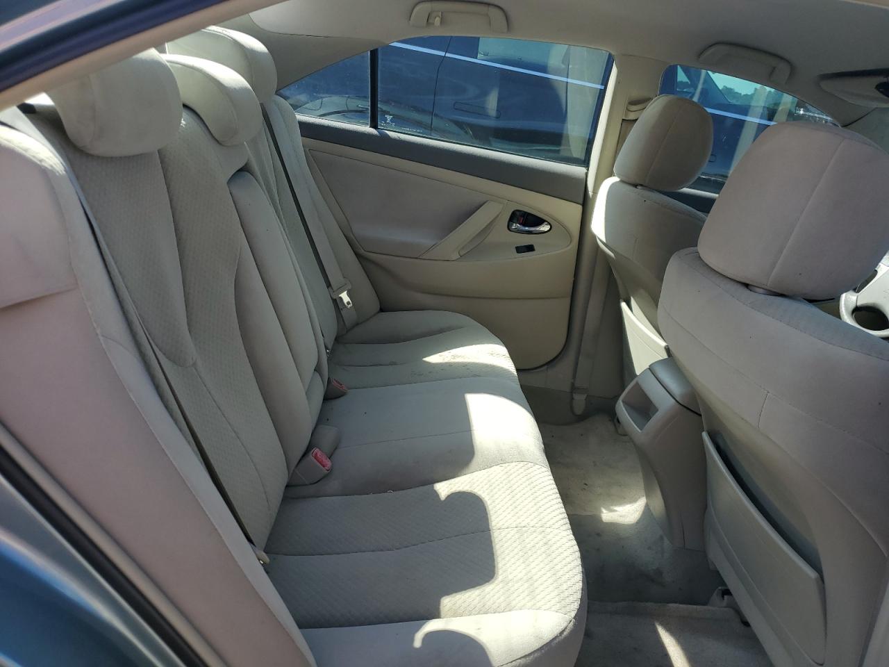 2009 Toyota Camry Base VIN: 4T1BE46KX9U800364 Lot: 84472775