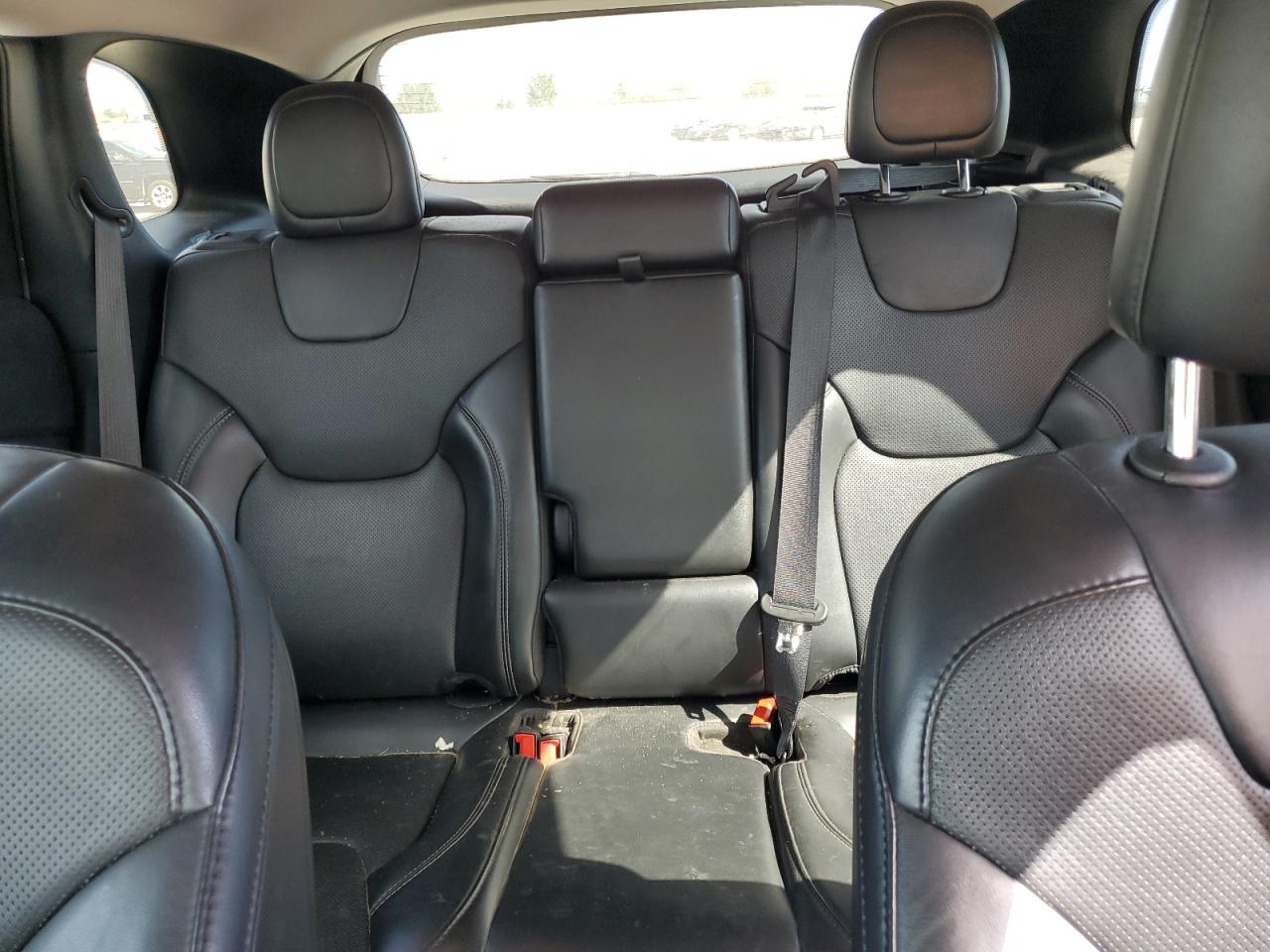 2020 Jeep Cherokee Limited VIN: 1C4PJLDB6LD653535 Lot: 84482395