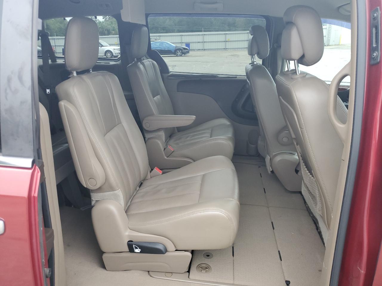 2014 Chrysler Town & Country Touring L VIN: 2C4RC1CG7ER108111 Lot: 86435405