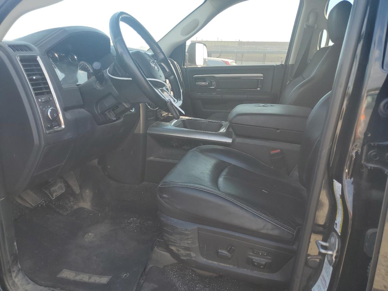 2018 Ram 2500 Laramie VIN: 3C6UR5FJ1JG263462 Lot: 85596135