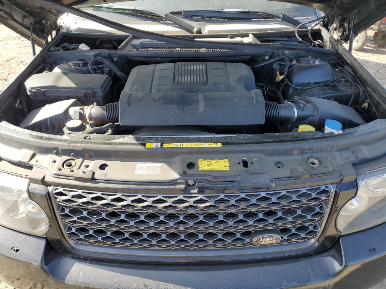 2011 Land Rover Range Rover Hse Luxury VIN: SALMF1D42BA347810 Lot: 85553215