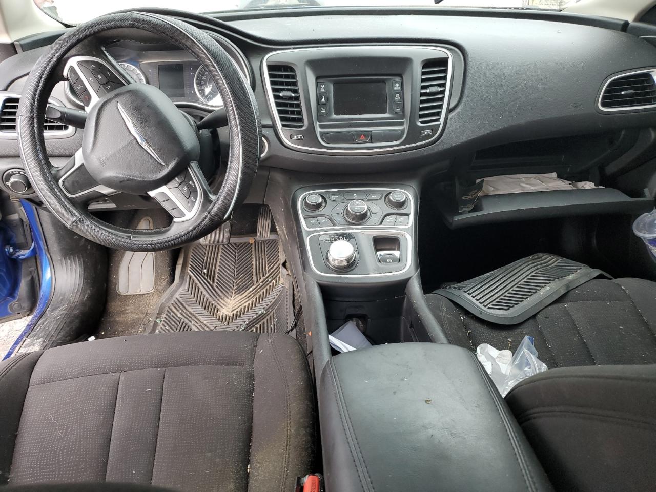 2015 Chrysler 200 Limited VIN: 1C3CCCAB0FN686286 Lot: 82331075