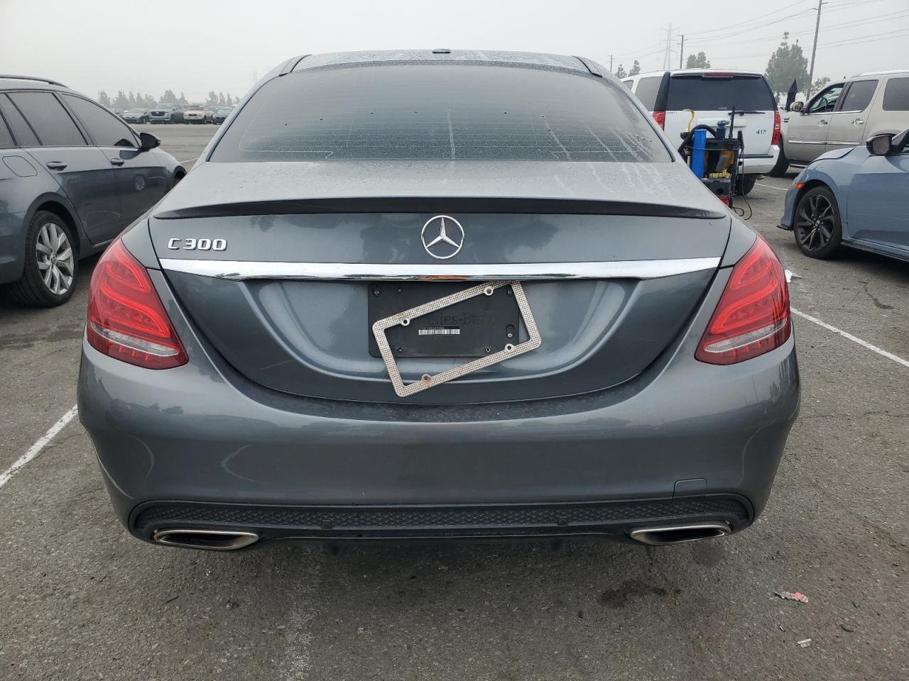 2018 Mercedes-Benz C 300 VIN: 55SWF4JB8JU254802 Lot: 89918315