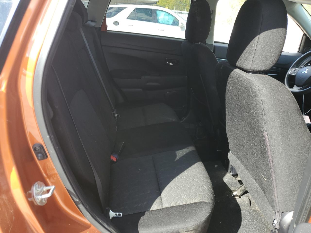 2020 Mitsubishi Outlander Sport Es VIN: JA4AR3AU5LU015257 Lot: 85651895