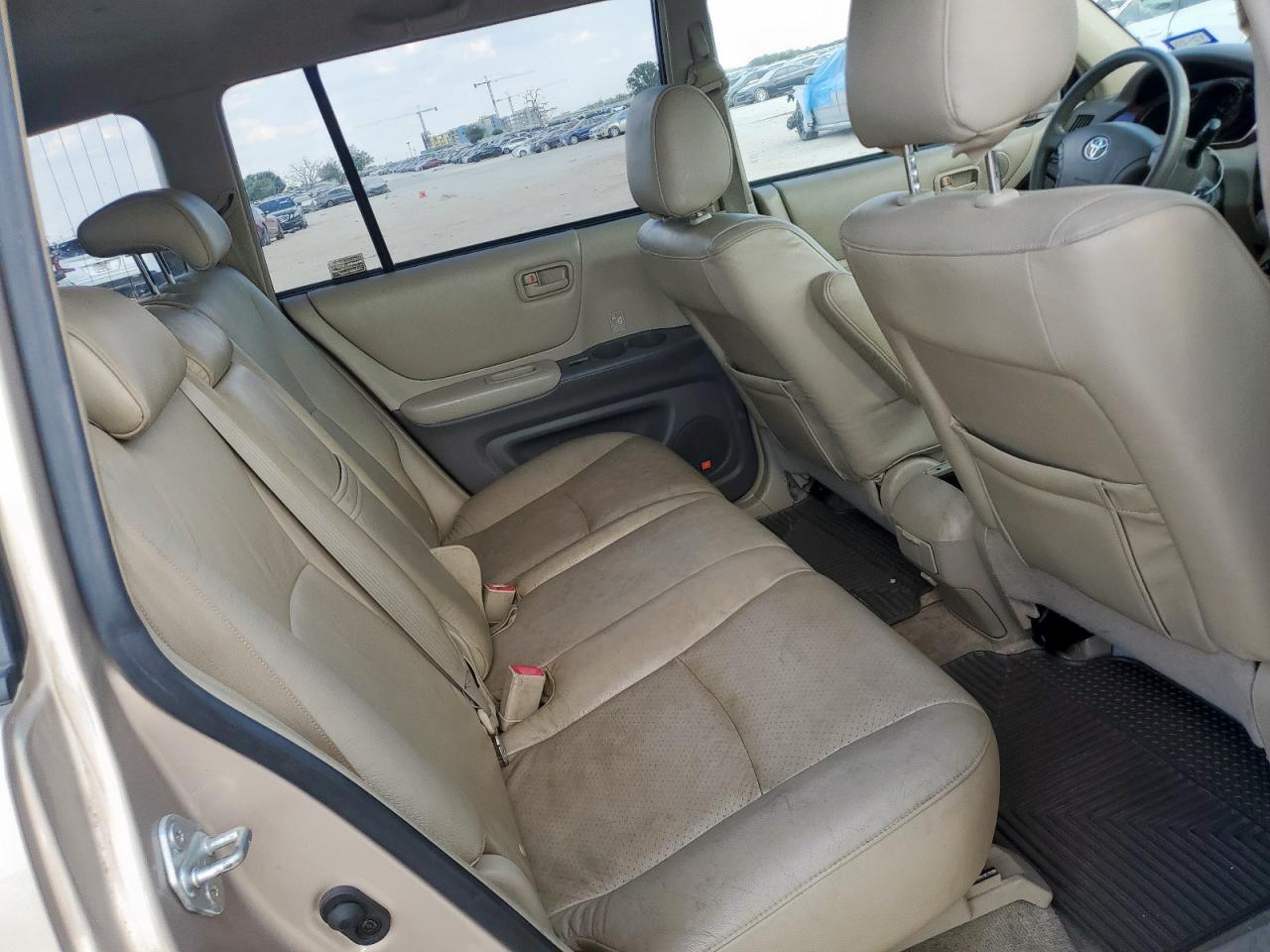 2005 Toyota Highlander Limited VIN: JTEGP21A450056412 Lot: 84536955