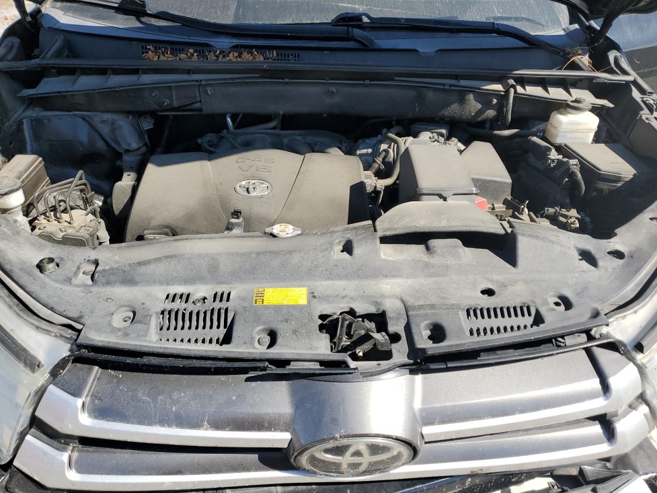 2019 Toyota Highlander Le VIN: 5TDZZRFH9KS341394 Lot: 82397665