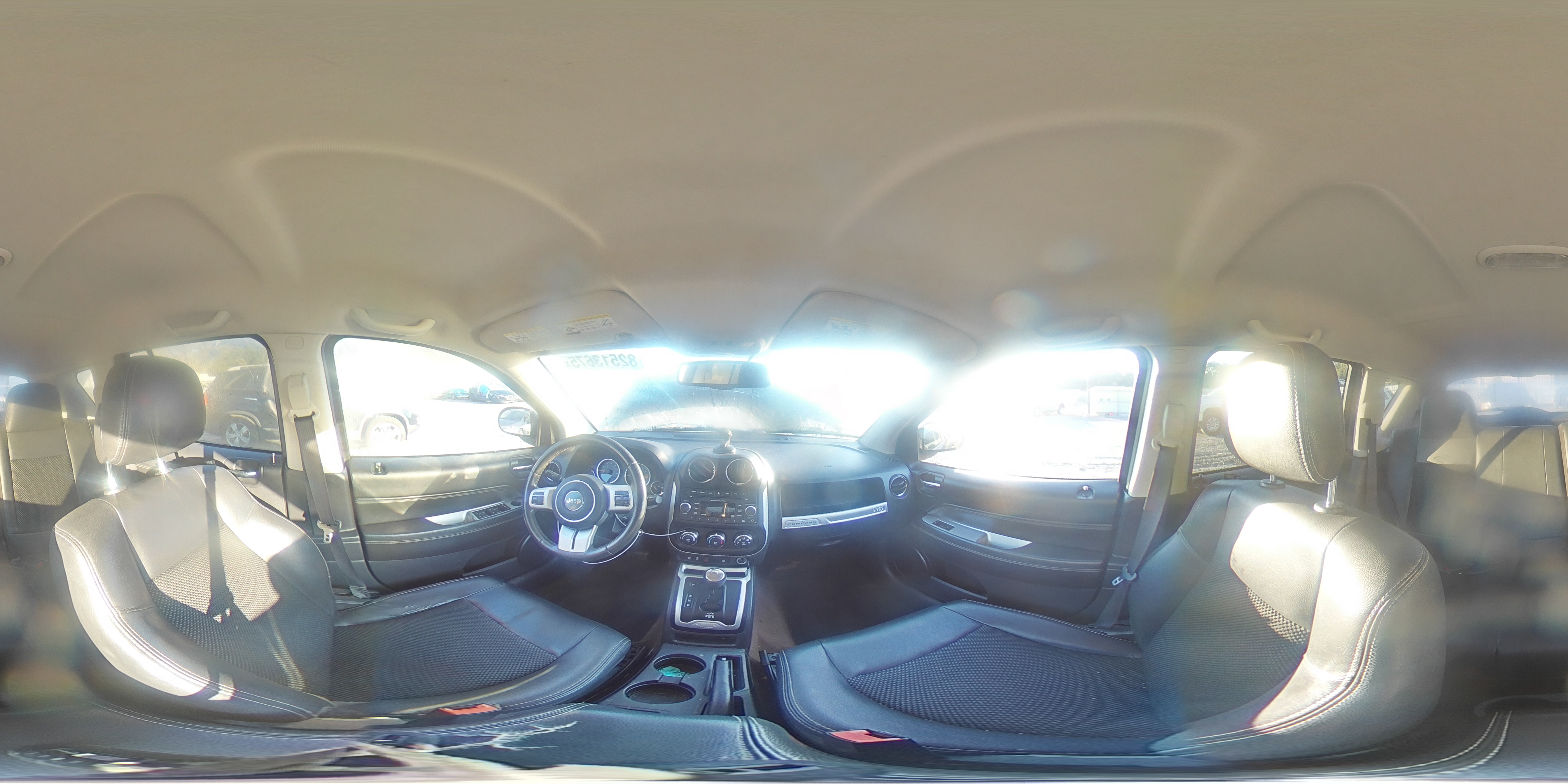 2016 Jeep Compass Latitude VIN: 1C4NJCEA7GD677667 Lot: 82513675