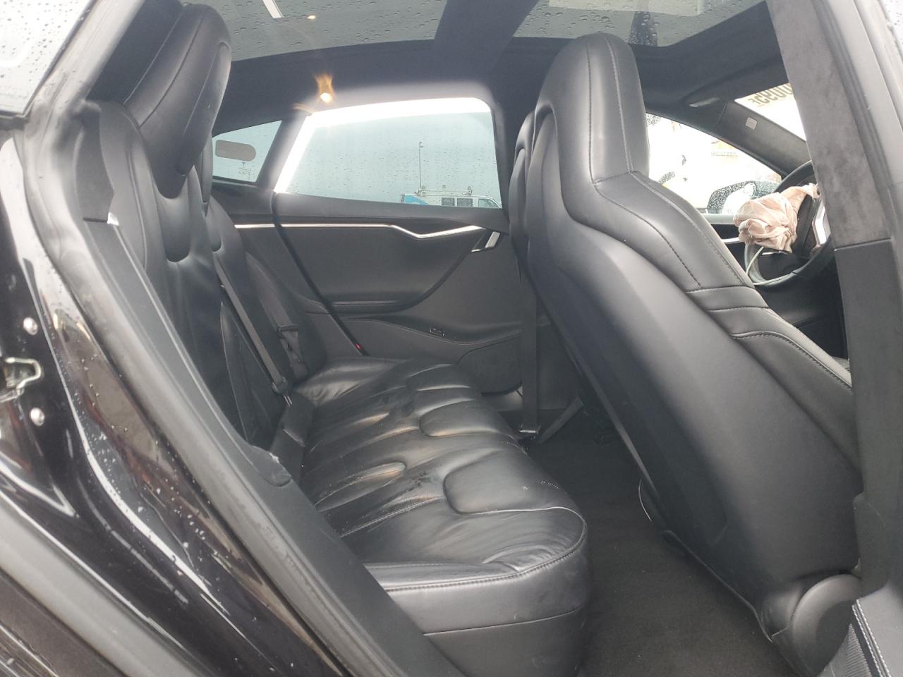 2016 Tesla Model S VIN: 5YJSA1E45GF136269 Lot: 86040095