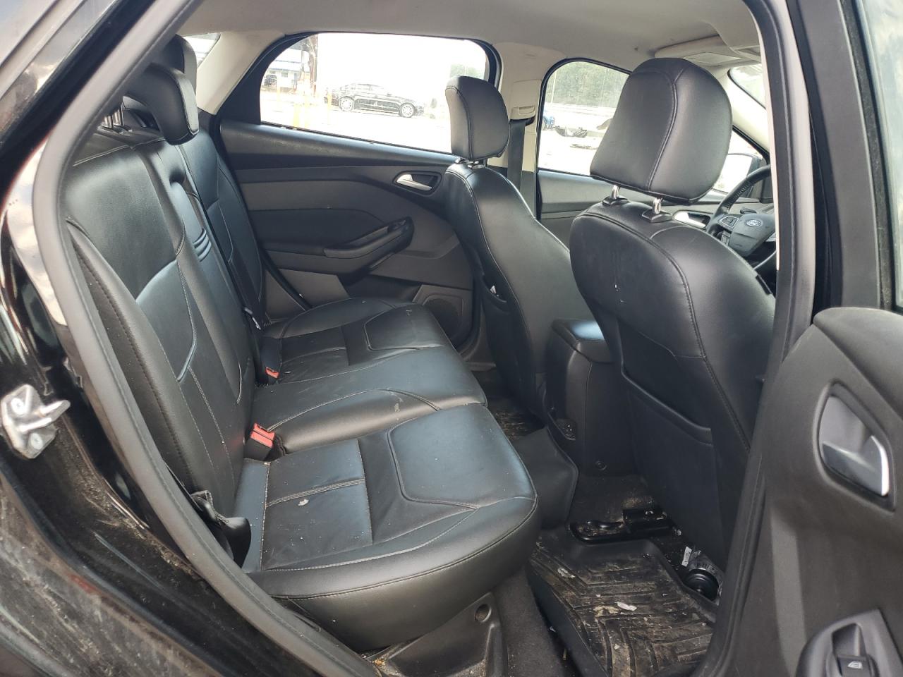 2016 Ford Focus Se VIN: 1FADP3K25GL332477 Lot: 84939705