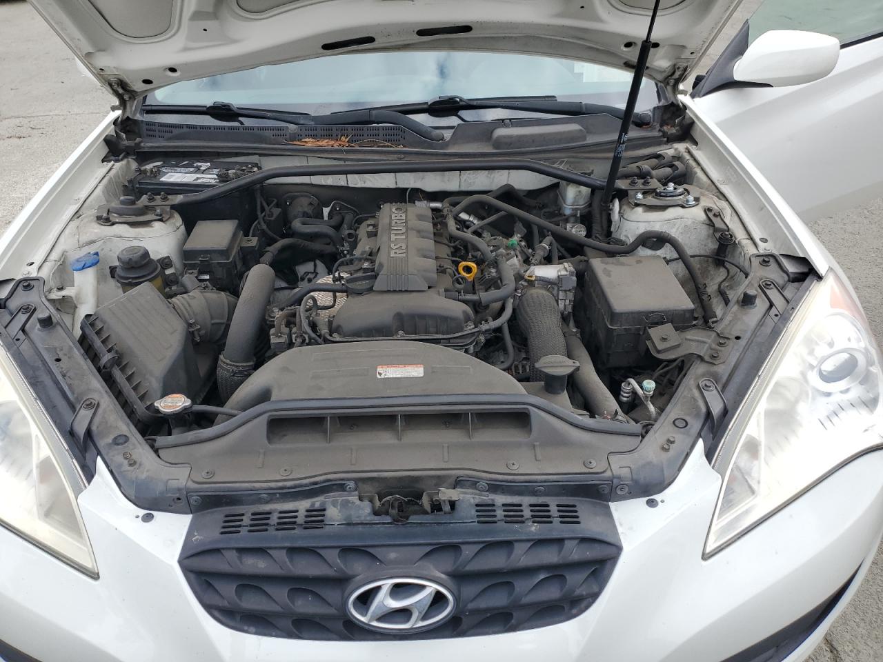 2010 Hyundai Genesis Coupe 2.0T VIN: KMHHT6KD4AU033912 Lot: 82216115