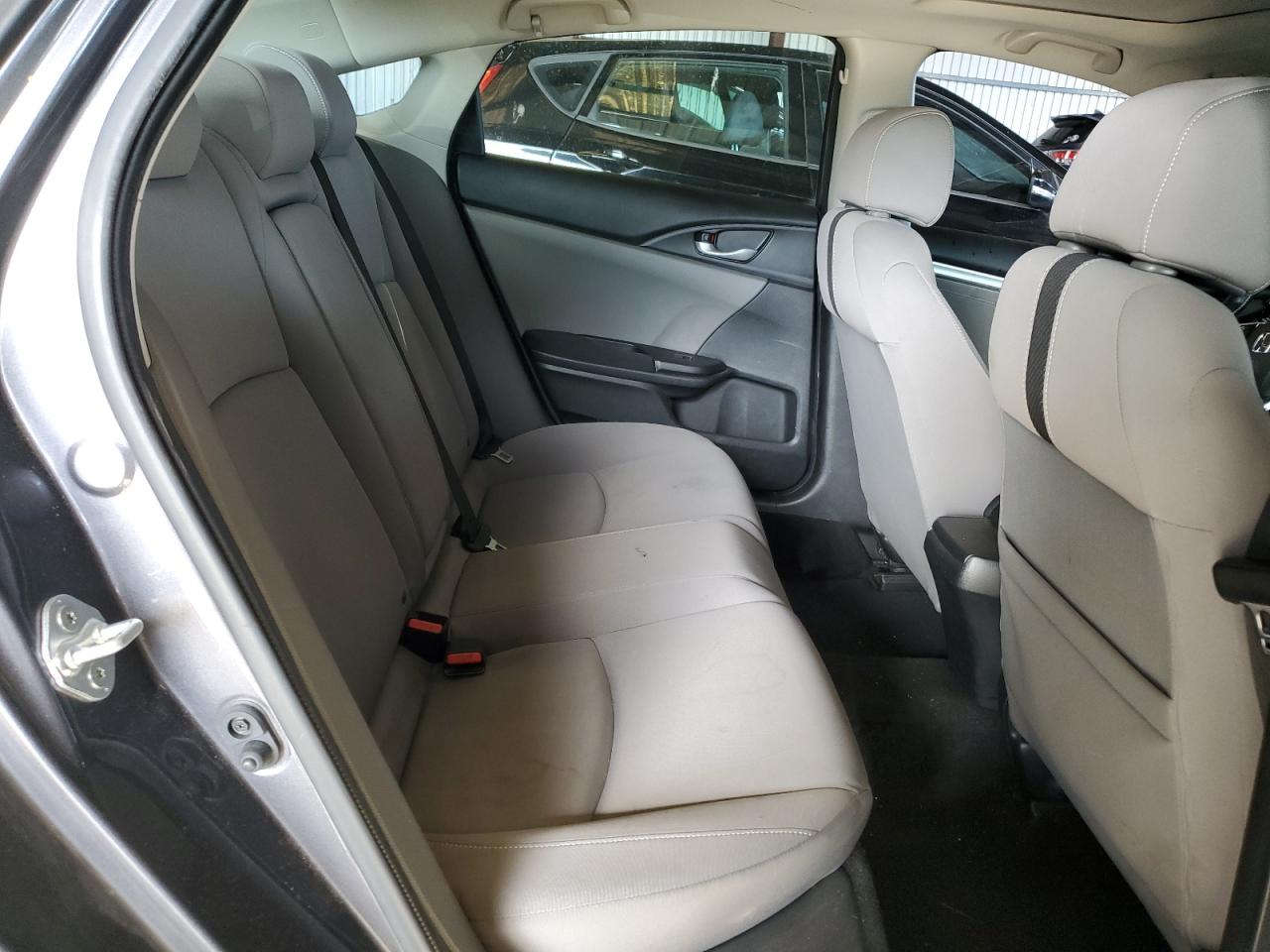 2018 Honda Civic Ex VIN: JHMFC1F37JX018897 Lot: 82195115