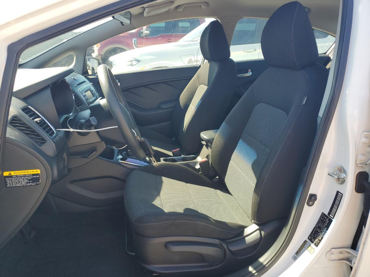 2017 Kia Forte Lx VIN: 3KPFK4A7XHE123511 Lot: 82499075