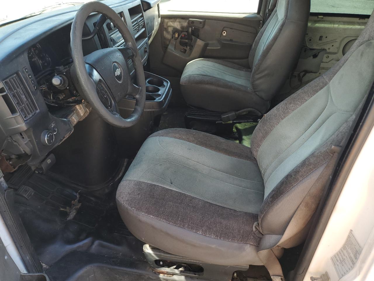 2009 Chevrolet Express G1500 VIN: 1GCFH154091116987 Lot: 85508155