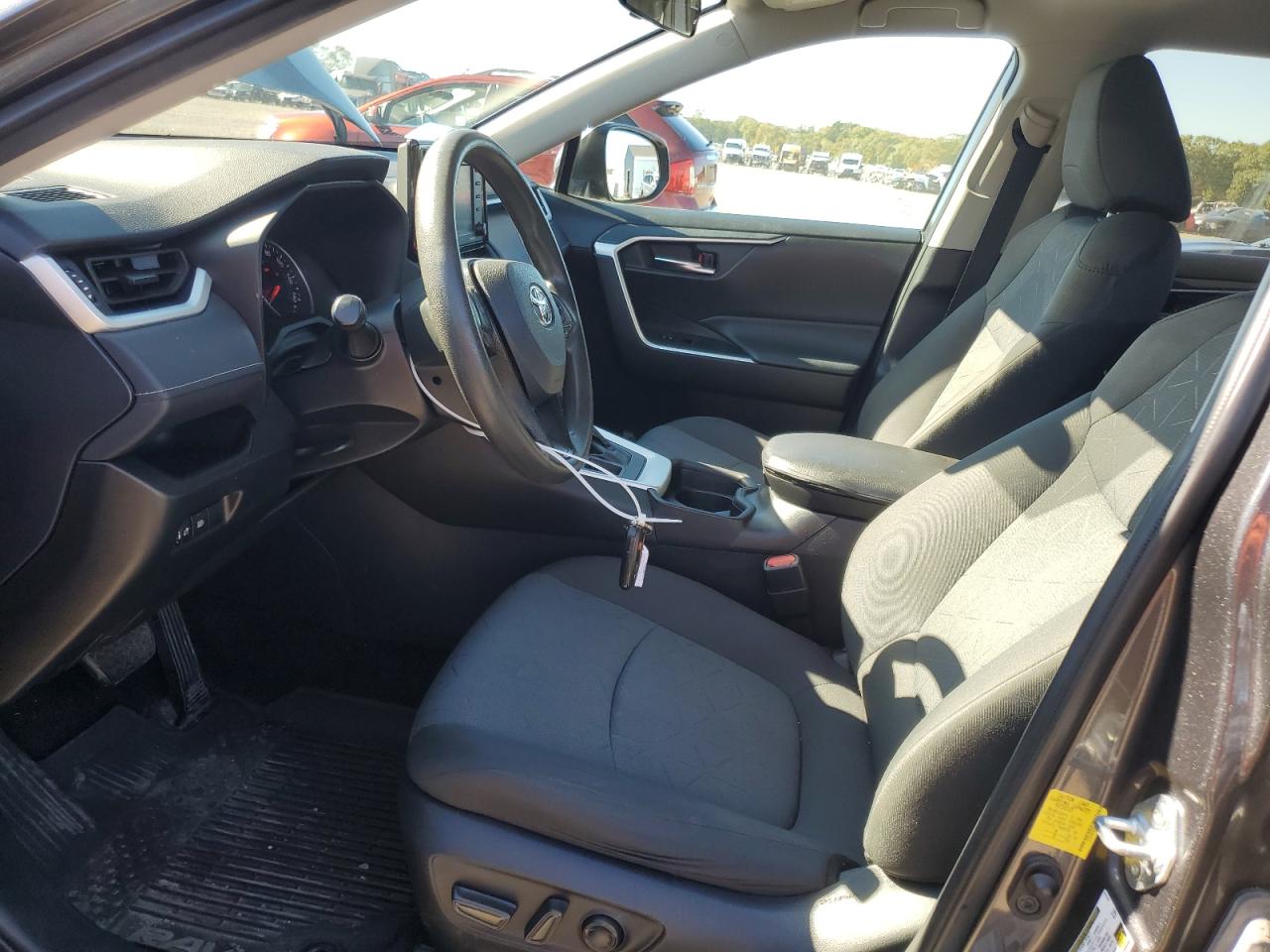 2021 Toyota Rav4 Xle VIN: 2T3P1RFV8MC153098 Lot: 85129315