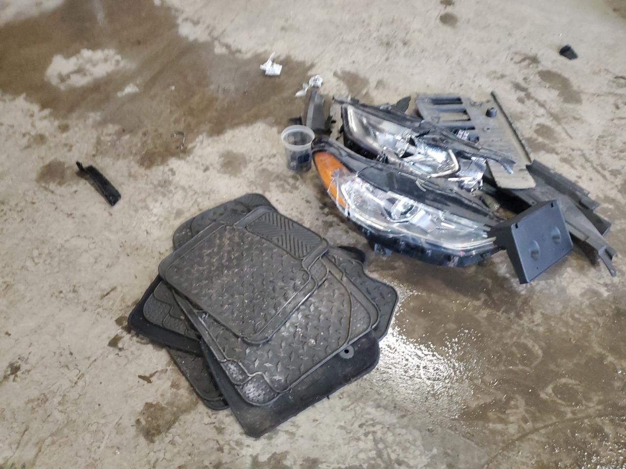 2019 Ford Fusion S VIN: 3FA6P0G71KR111805 Lot: 85542635