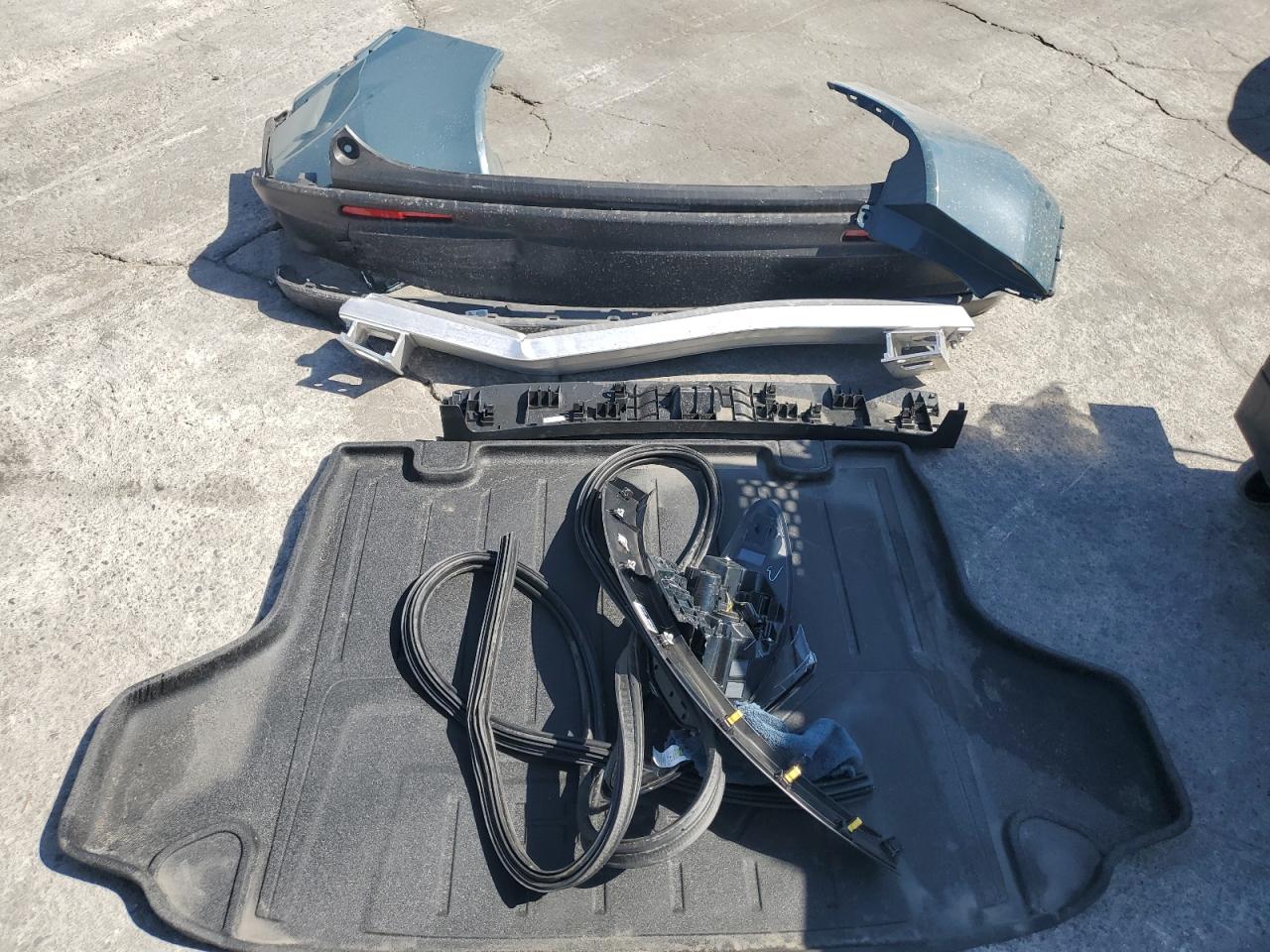 2025 Honda Hr-V Lx VIN: 3CZRZ1H32SM716023 Lot: 82123765