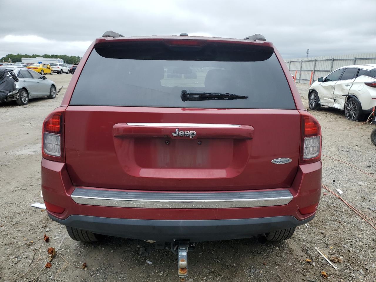 2015 Jeep Compass Latitude VIN: 1C4NJCEA0FD367200 Lot: 82767375