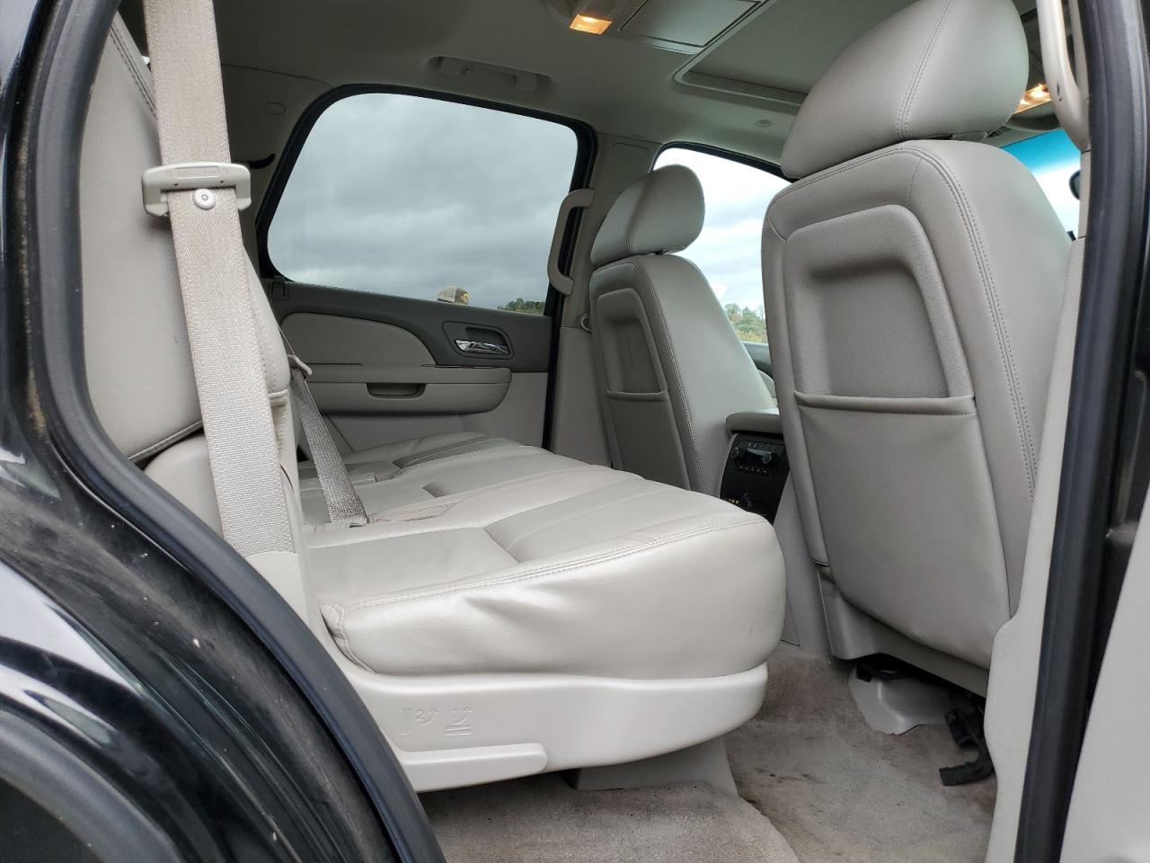 2013 Chevrolet Tahoe K1500 Lt VIN: 1GNSKBE02DR133519 Lot: 86129285