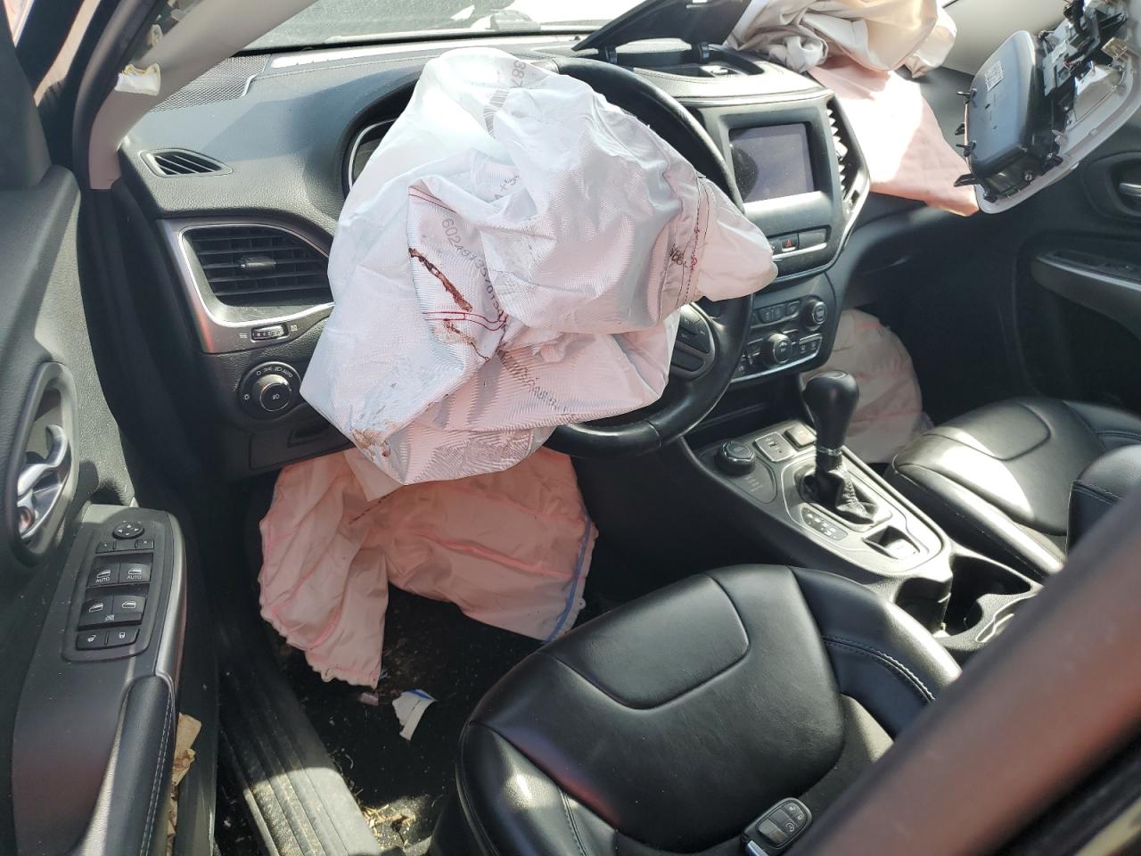 2020 Jeep Cherokee Latitude Plus VIN: 1C4PJMLB4LD543610 Lot: 87184965