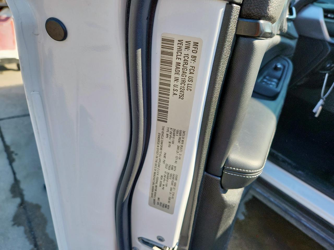 2024 Jeep Grand Cherokee Laredo VIN: 1C4RJGAG1RC124752 Lot: 85354395