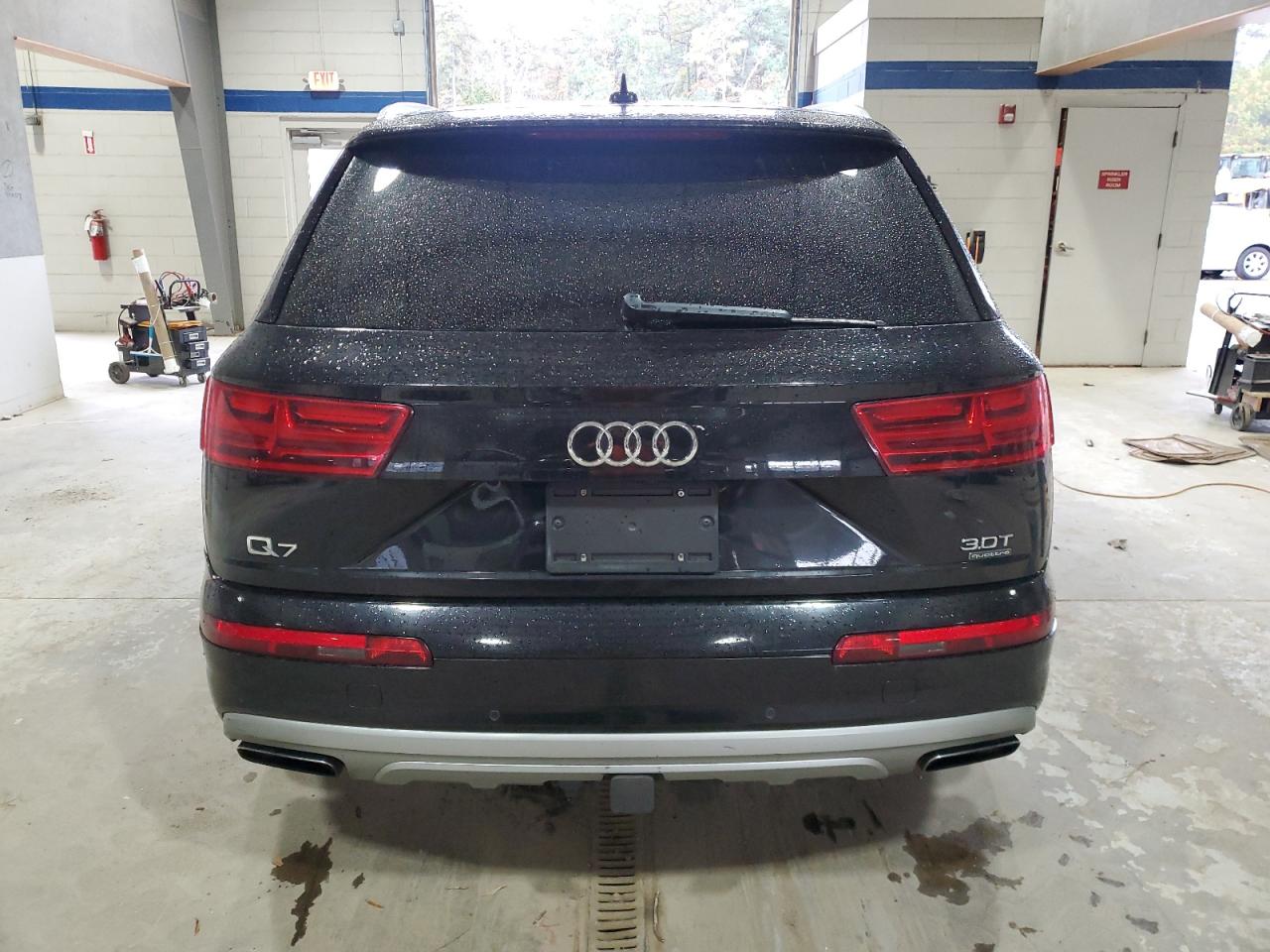 2017 Audi Q7 Premium Plus VIN: WA1LAAF75HD041081 Lot: 90449545