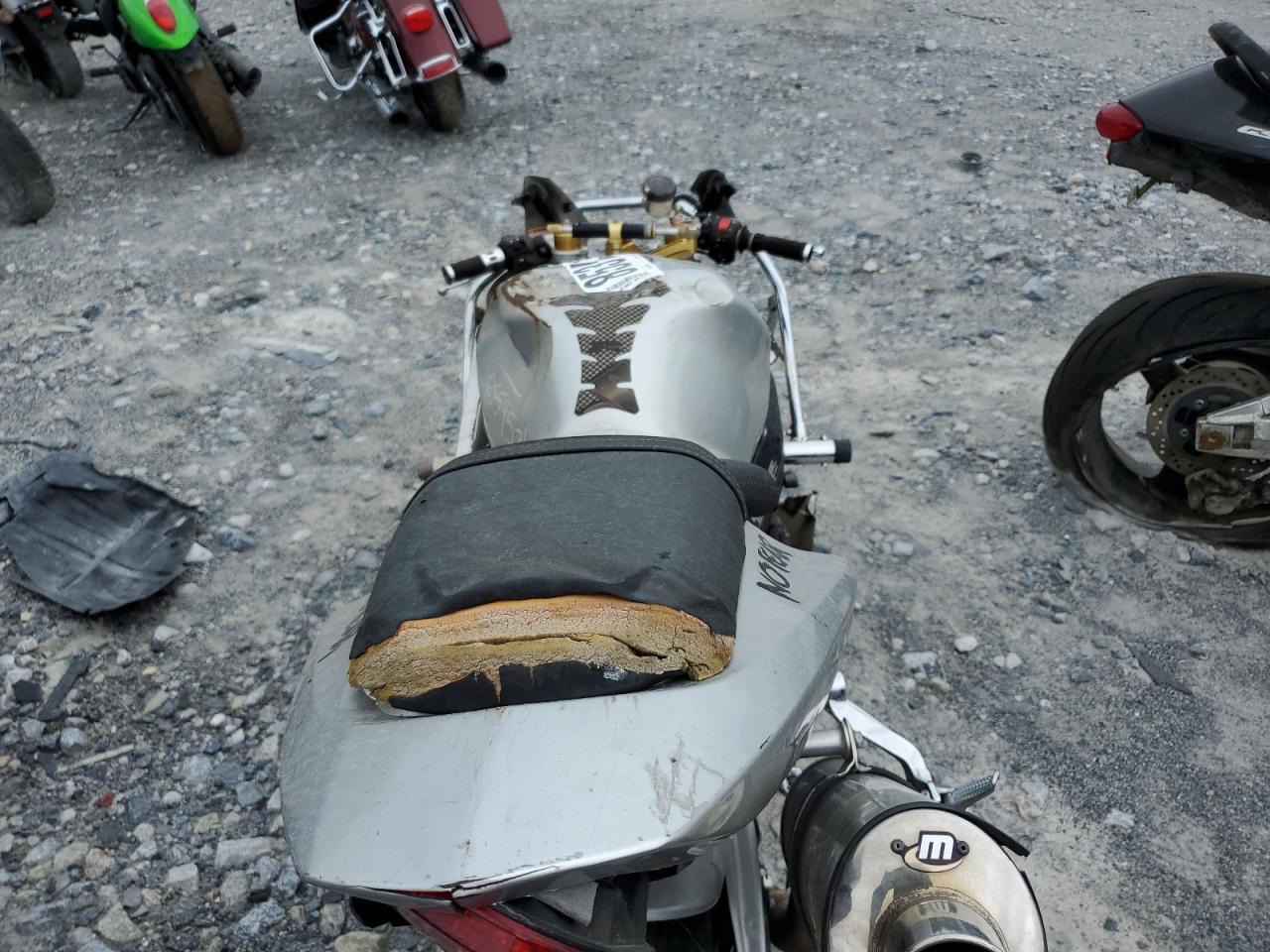 2003 Suzuki Gsx-R1000 VIN: JS1GT75A332106994 Lot: 85353905