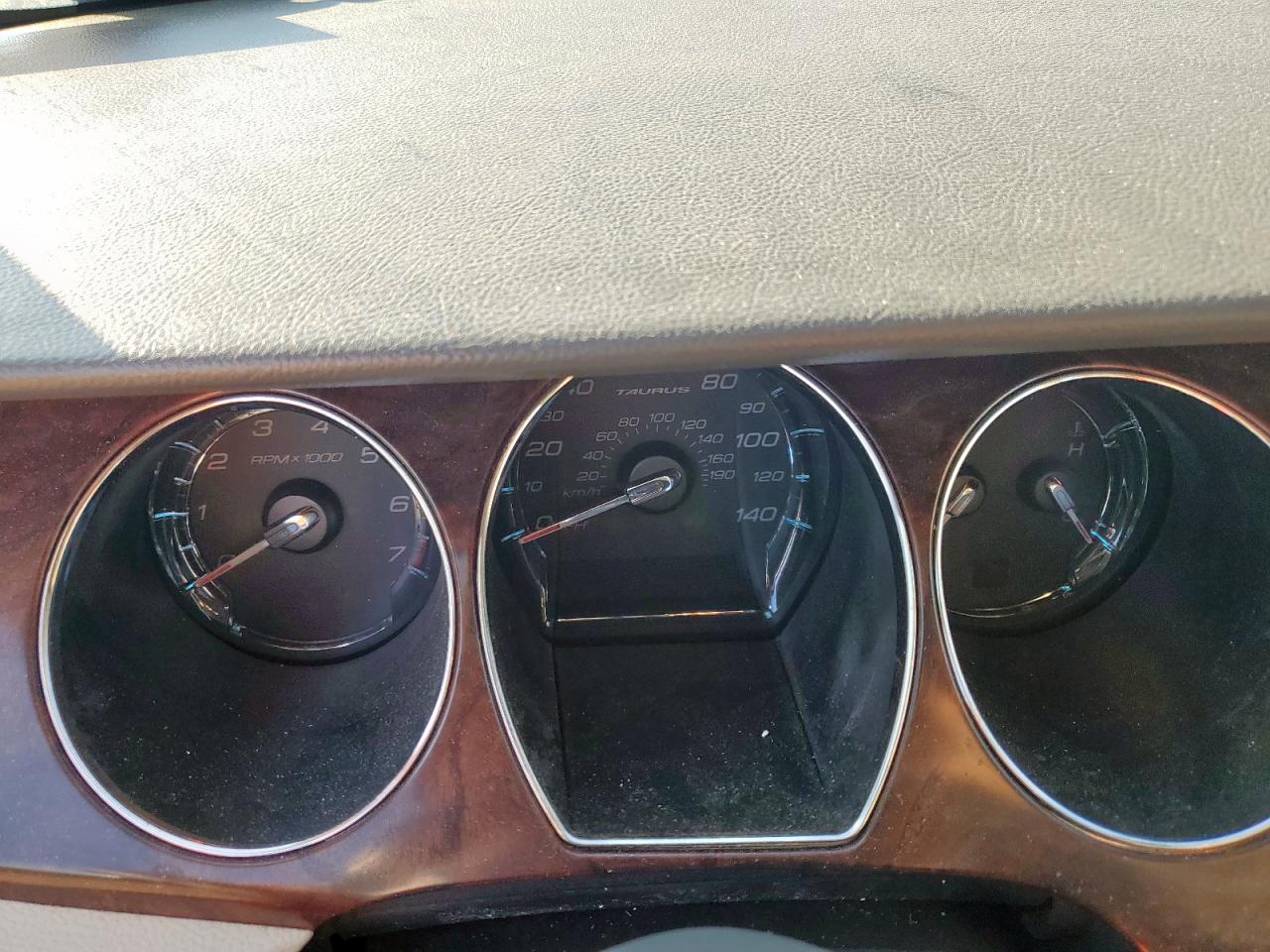 2010 Ford Taurus Sel VIN: 1FAHP2EW7AG157000 Lot: 86097055