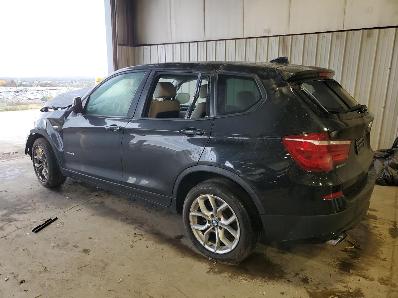 Фото: 5UXWX7C52DL981859