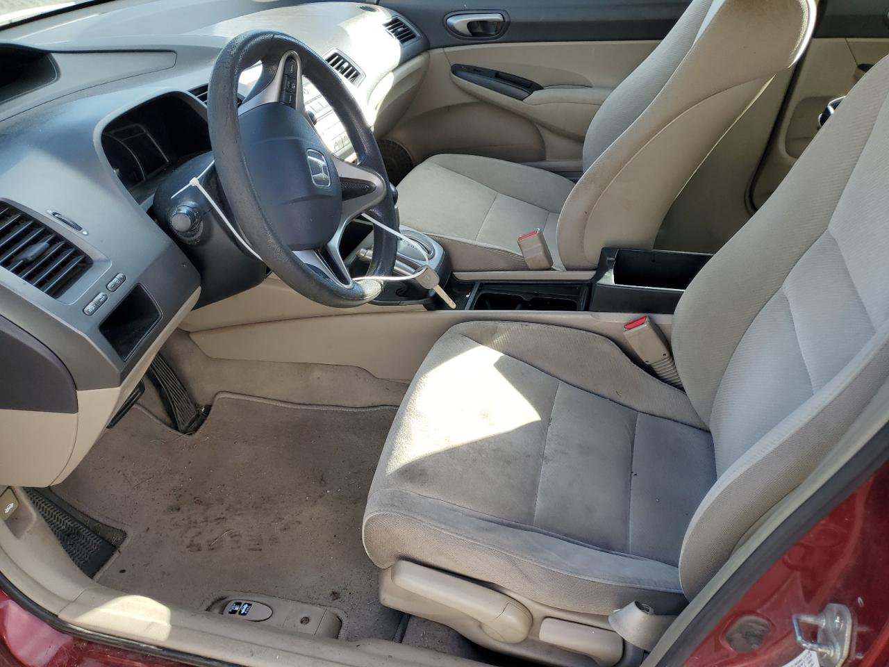 2009 Honda Civic Lx VIN: 19XFA16579E049216 Lot: 86276565