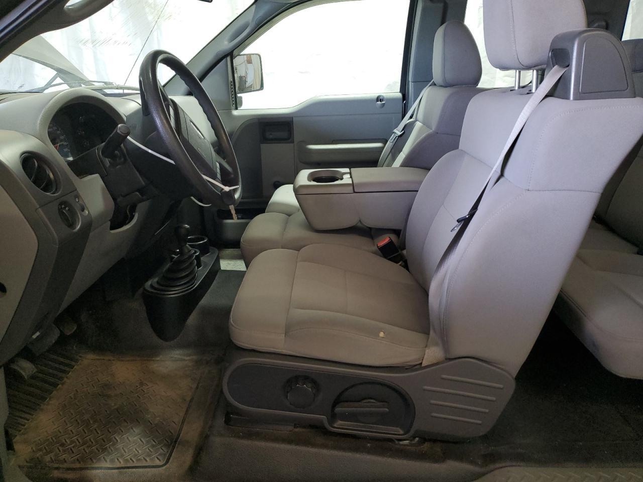2006 Ford F150 VIN: 1FTRX14W26FB06835 Lot: 84768025