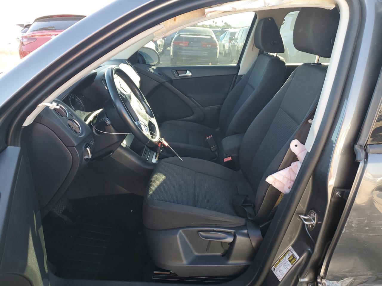 2014 Volkswagen Tiguan S VIN: WVGAV3AX7EW618824 Lot: 85370485