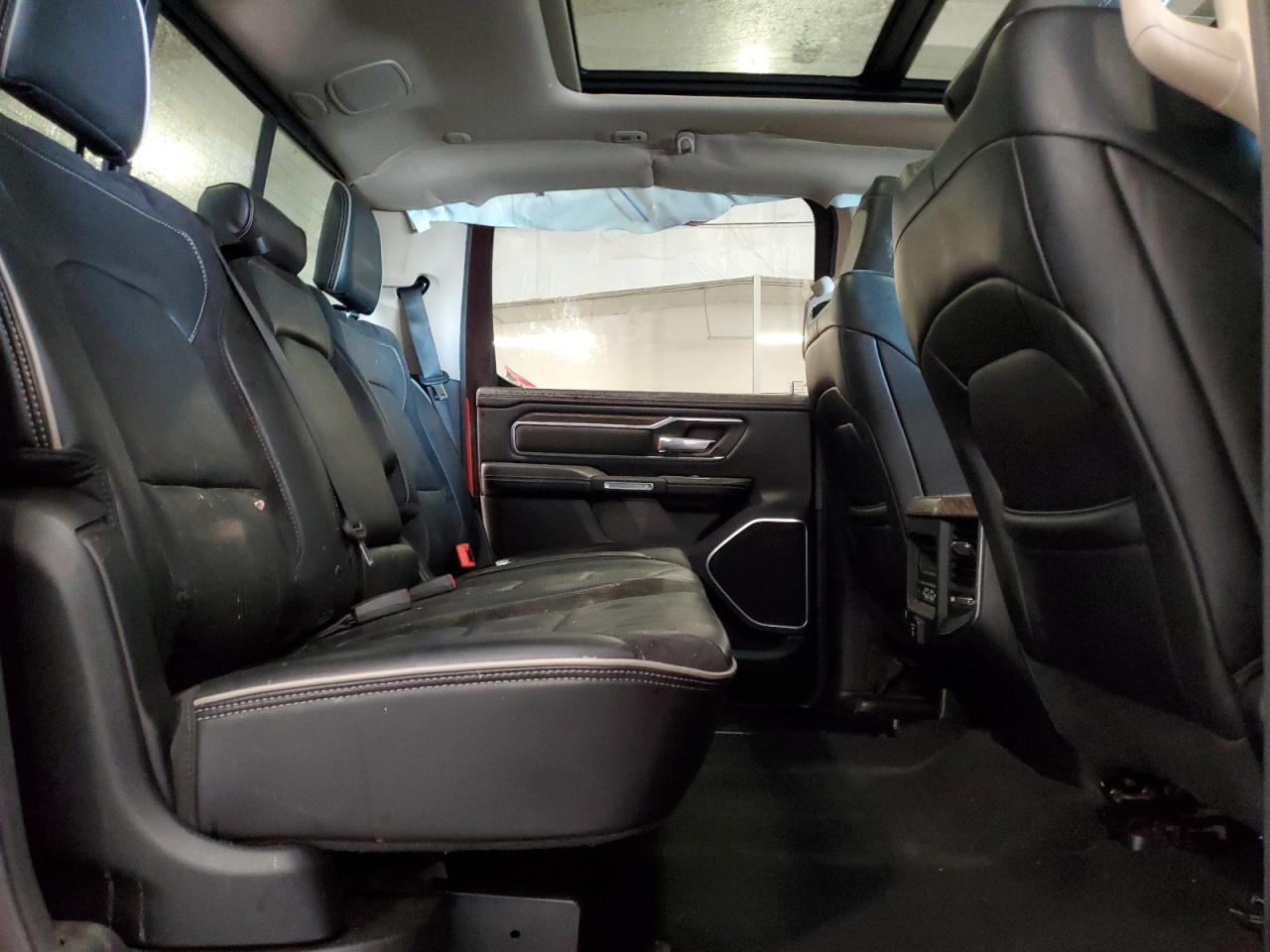 2019 Ram 1500 Laramie VIN: 1C6SRFRT4KN609796 Lot: 81960835