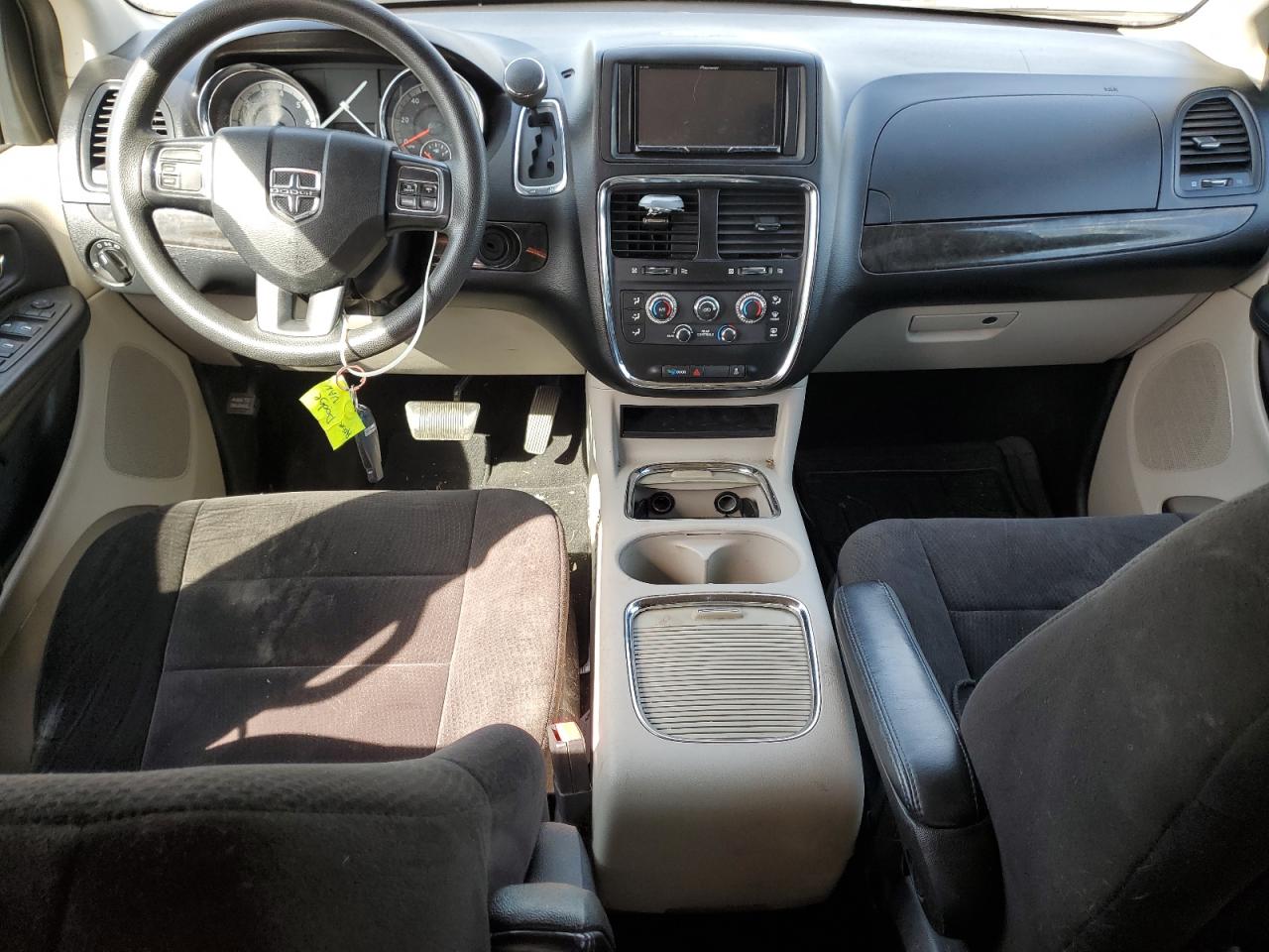 2012 Dodge Grand Caravan Sxt VIN: 2C4RDGCG4CR404409 Lot: 84071695