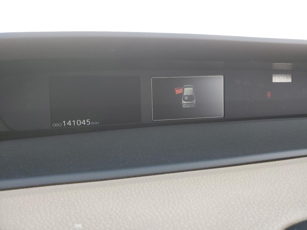 2018 Toyota Prius VIN: JTDKBRFU0J3588256 Lot: 85300185