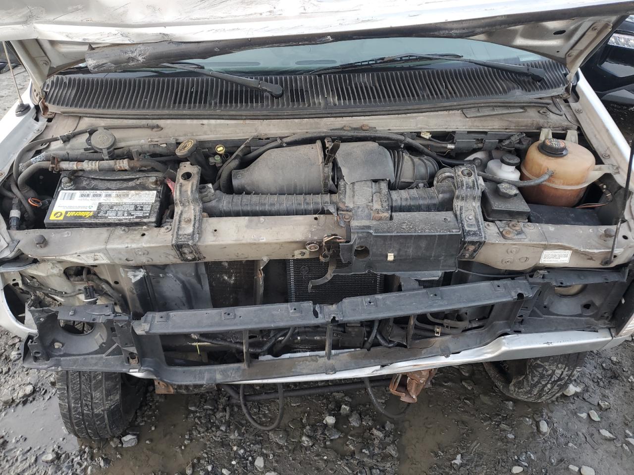 1998 Ford Econoline E350 Super Duty VIN: 1FBSS31S5WHB70678 Lot: 90042505